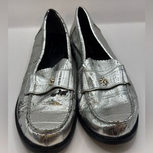 Damaged Tory Burch Perry Loafer 7 Silver Metallic